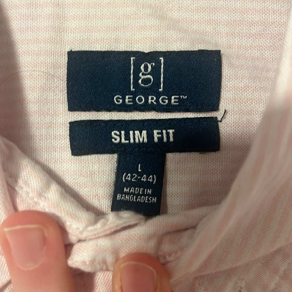 Button down! - Picture 4 of 5